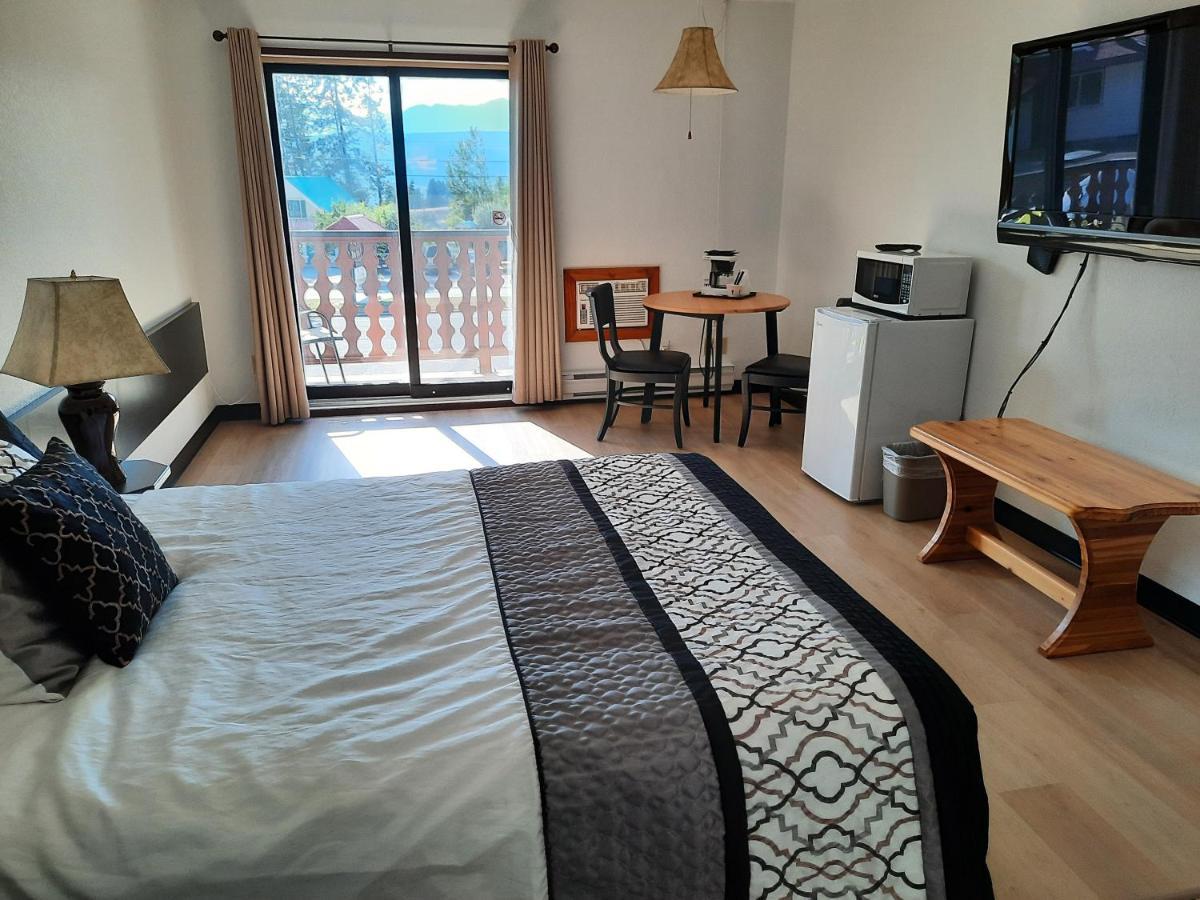 Alpen Motel Radium Hot Springs Zewnętrze zdjęcie