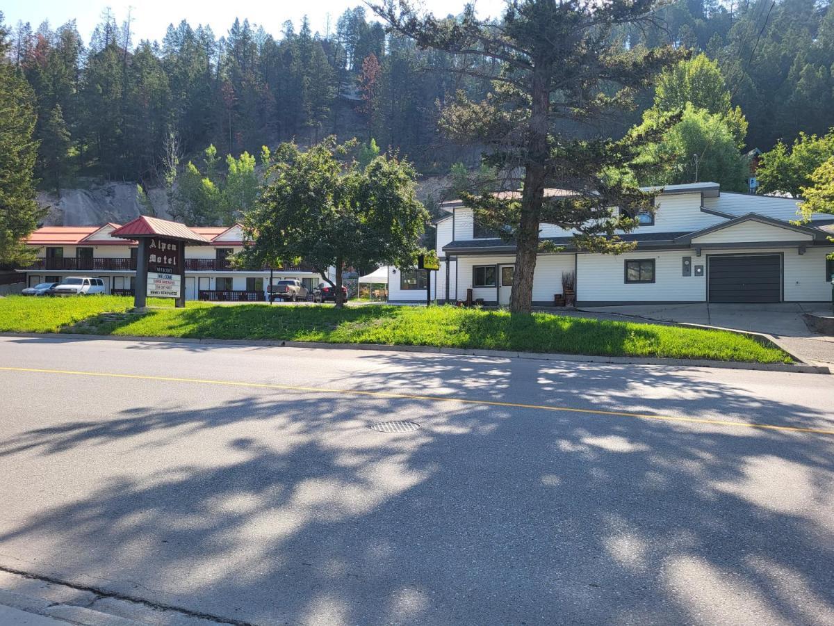Alpen Motel Radium Hot Springs Zewnętrze zdjęcie